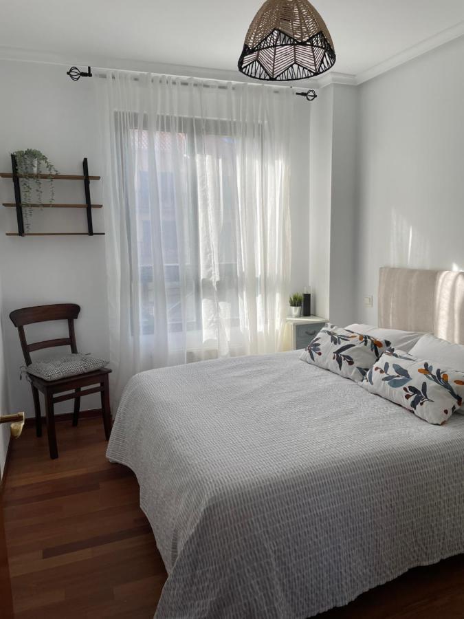 Apartamento Bonito Duplex Con Vistas Al Mar Comillas Exterior foto