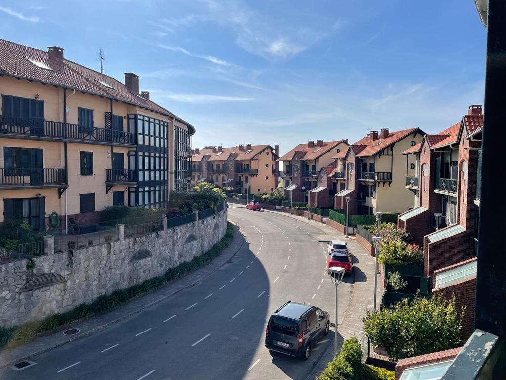 Apartamento Bonito Duplex Con Vistas Al Mar Comillas Exterior foto