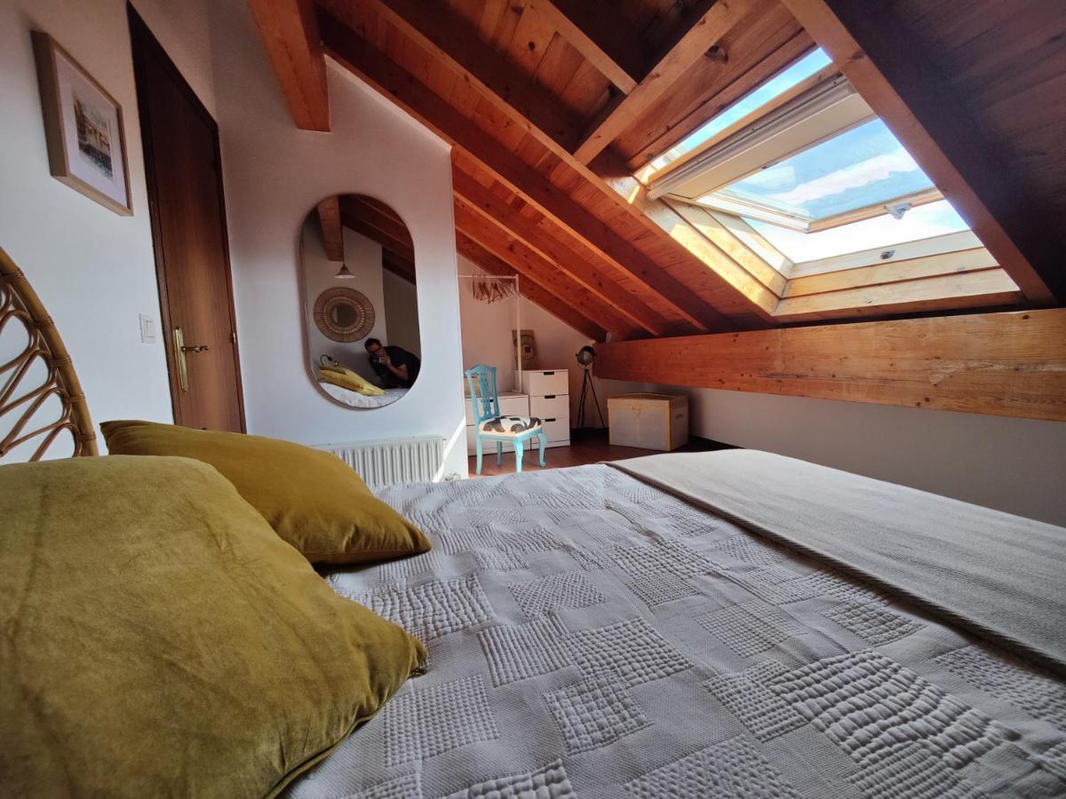 Apartamento Bonito Duplex Con Vistas Al Mar Comillas Exterior foto