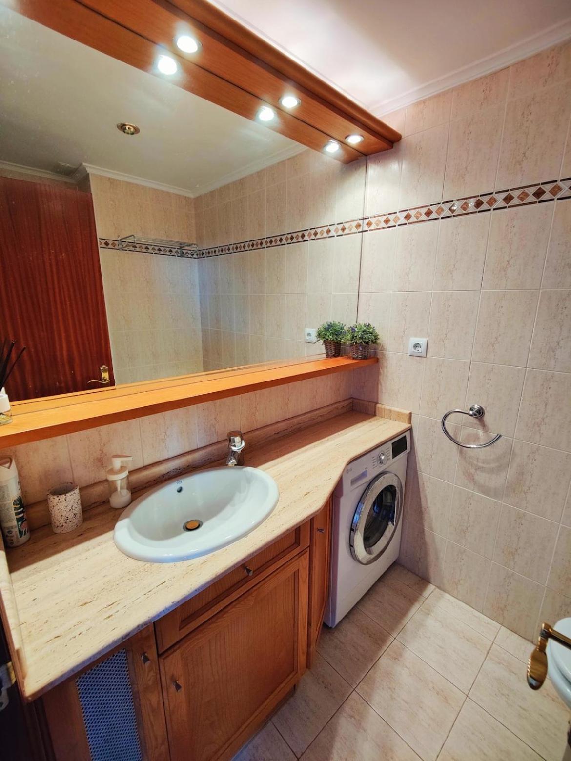 Apartamento Bonito Duplex Con Vistas Al Mar Comillas Exterior foto